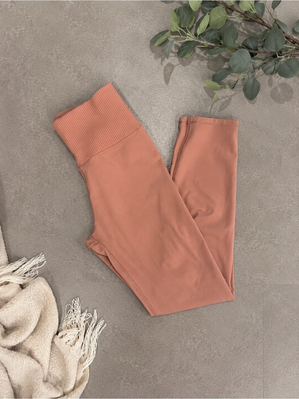 Vuori Rib Studio Leggings Cedar Size Small